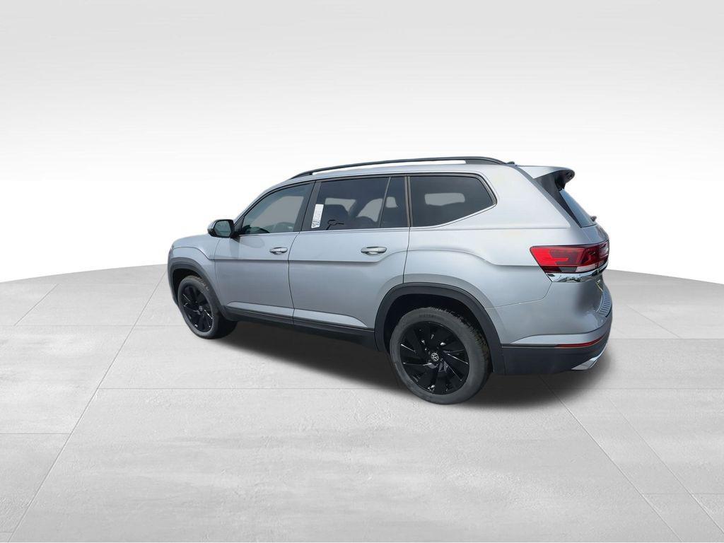 new 2025 Volkswagen Atlas car, priced at $40,744