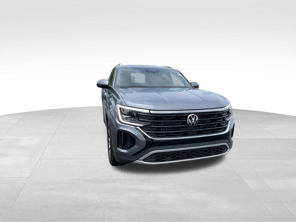 new 2025 Volkswagen Atlas Cross Sport car, priced at $34,634
