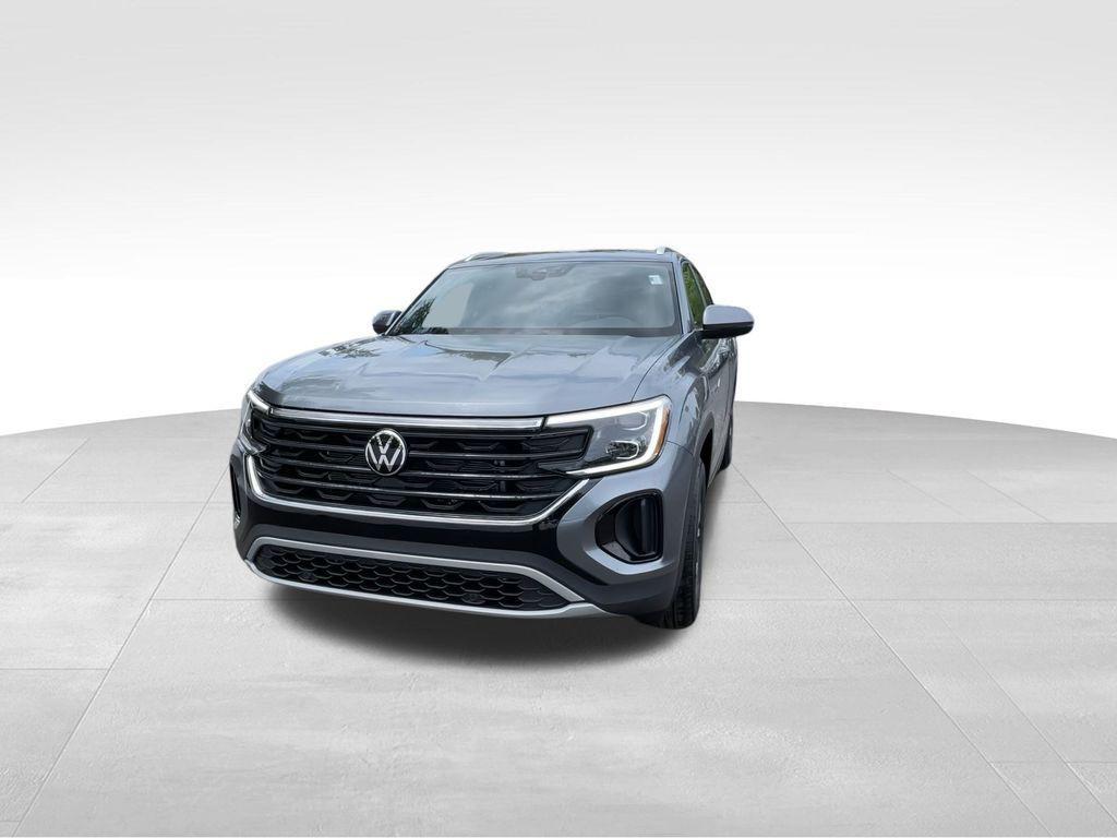 new 2025 Volkswagen Atlas Cross Sport car, priced at $34,634