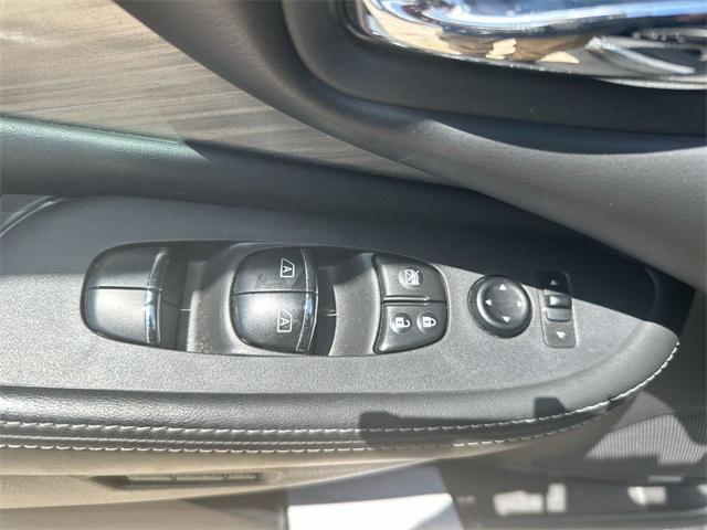 used 2017 Nissan Murano car, priced at $16,255