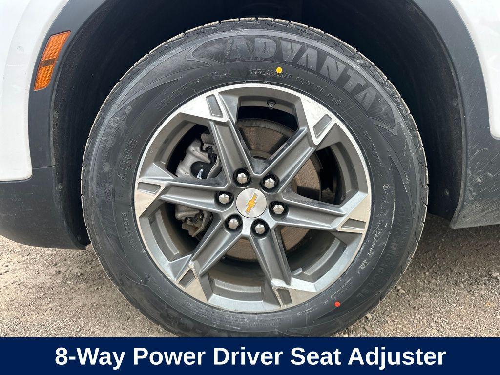 used 2024 Chevrolet Blazer car, priced at $26,555