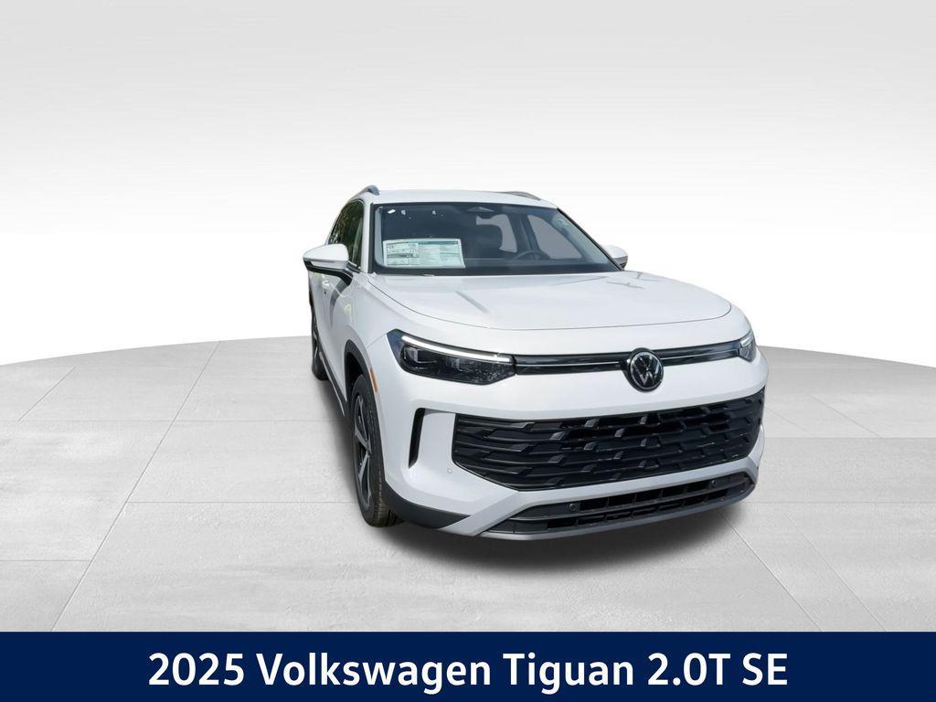 new 2025 Volkswagen Tiguan car, priced at $31,883