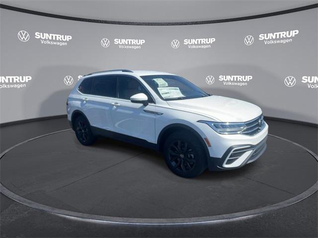 new 2024 Volkswagen Tiguan car, priced at $30,335