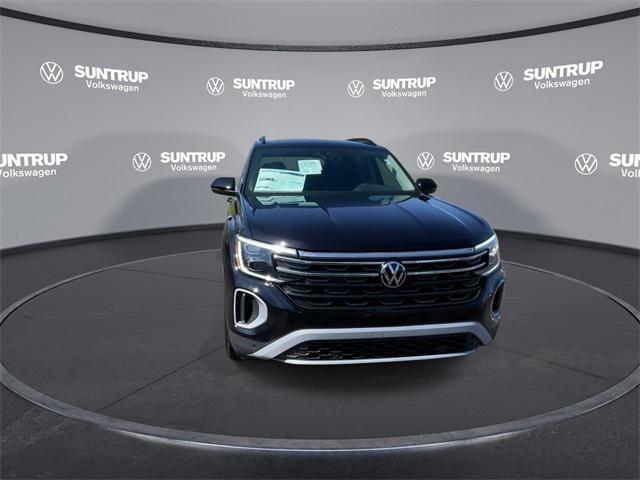 new 2025 Volkswagen Atlas car, priced at $45,502