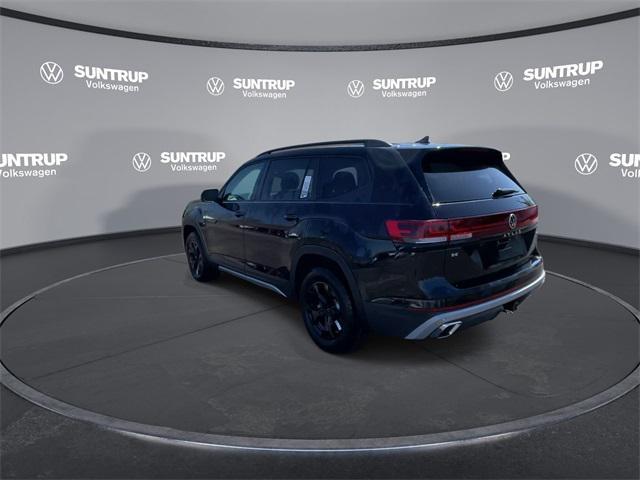 new 2025 Volkswagen Atlas car, priced at $45,502