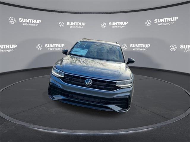 new 2024 Volkswagen Tiguan car, priced at $33,110