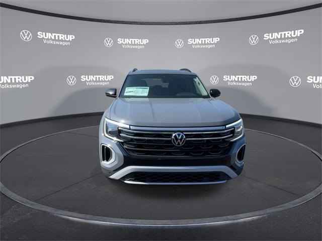 new 2025 Volkswagen Atlas car, priced at $44,591
