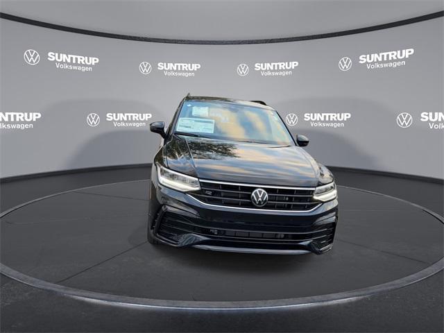 new 2024 Volkswagen Tiguan car, priced at $31,805