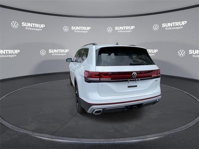 new 2025 Volkswagen Atlas car, priced at $47,002