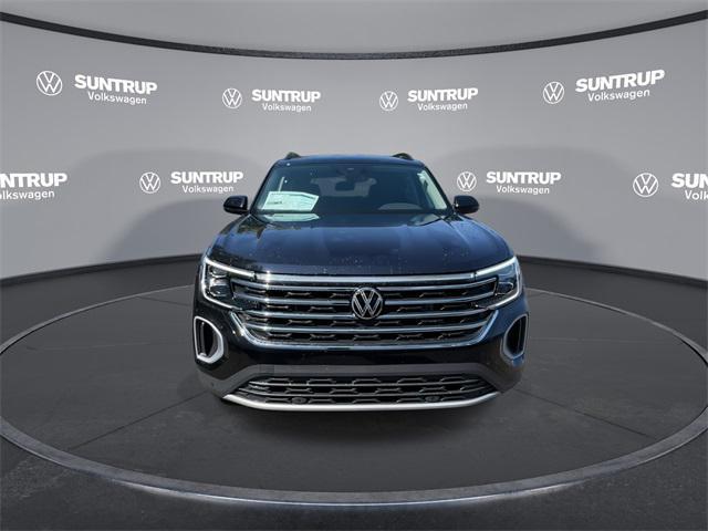 new 2026 Volkswagen Atlas car, priced at $48,136