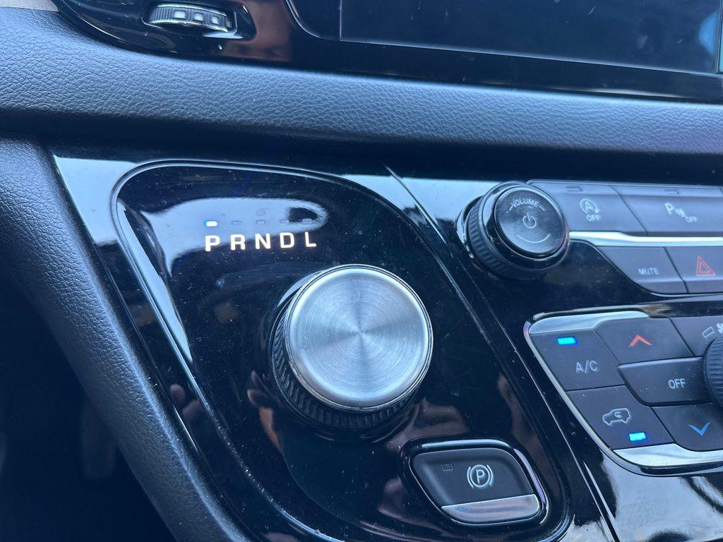 used 2018 Chrysler Pacifica car, priced at $17,985