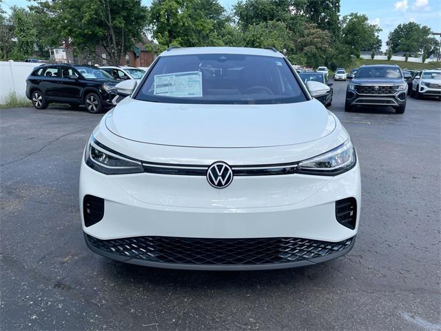 new 2025 Volkswagen ID.4 car, priced at $40,995