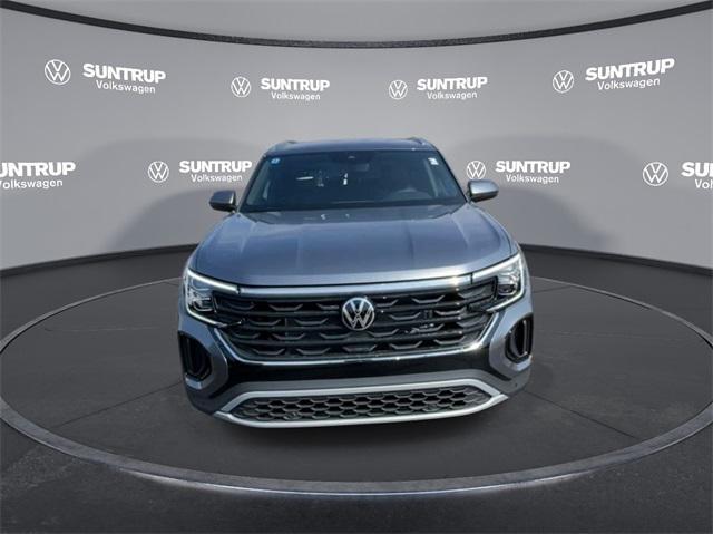 new 2024 Volkswagen Atlas Cross Sport car, priced at $41,360