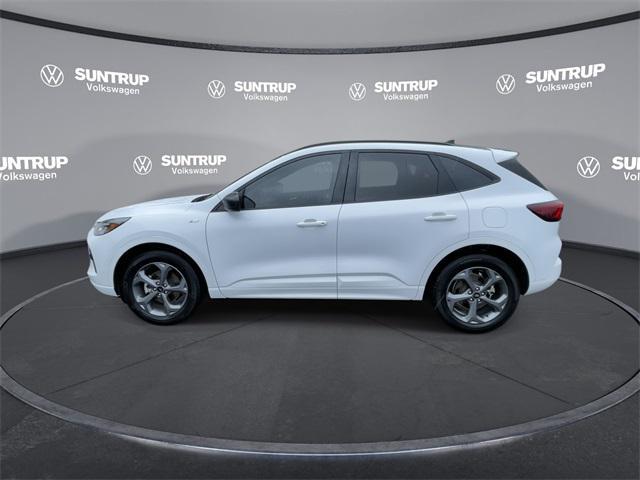 used 2023 Ford Escape car, priced at $25,395