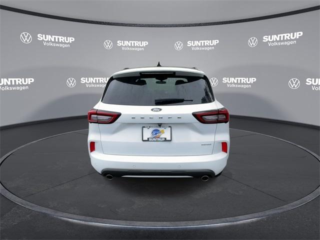 used 2023 Ford Escape car, priced at $25,395