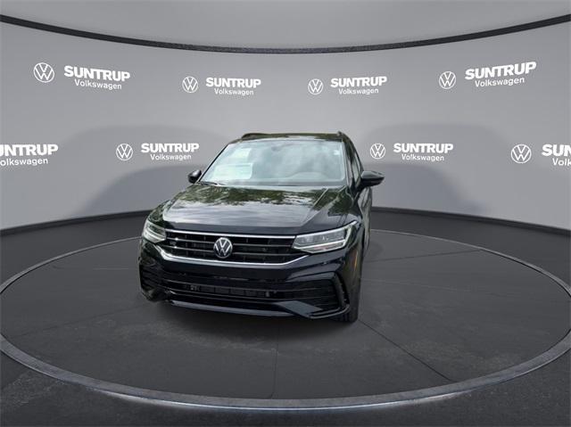 new 2024 Volkswagen Tiguan car, priced at $33,274