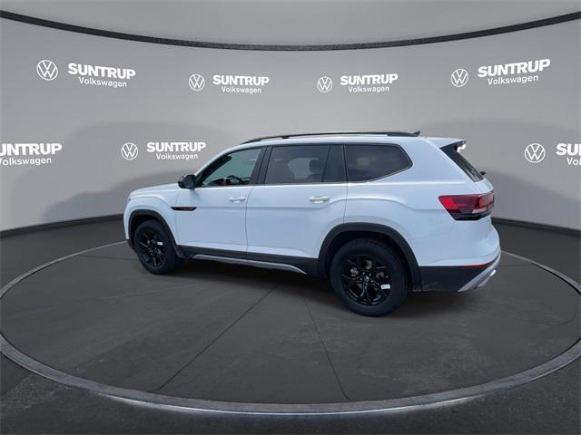 new 2025 Volkswagen Atlas car, priced at $46,577