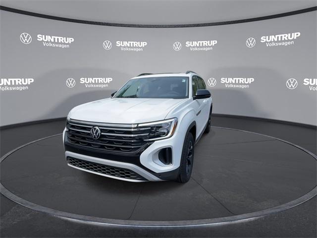 new 2025 Volkswagen Atlas car, priced at $46,577