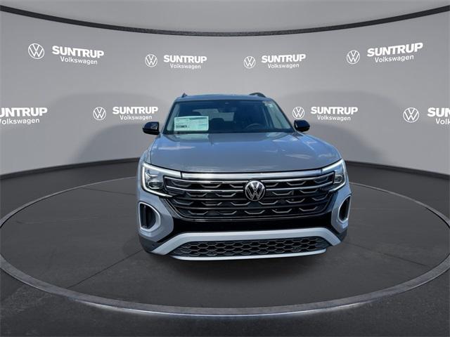 new 2025 Volkswagen Atlas car, priced at $45,841