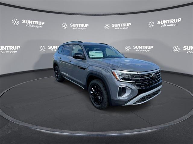 new 2025 Volkswagen Atlas car, priced at $45,341