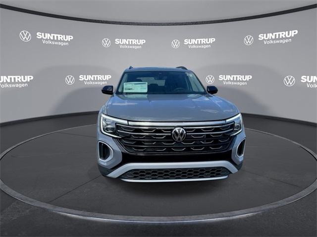 new 2025 Volkswagen Atlas car, priced at $45,341