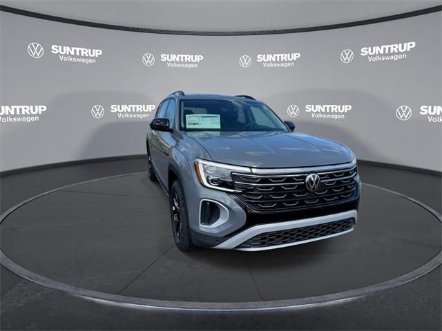 new 2025 Volkswagen Atlas car, priced at $45,841