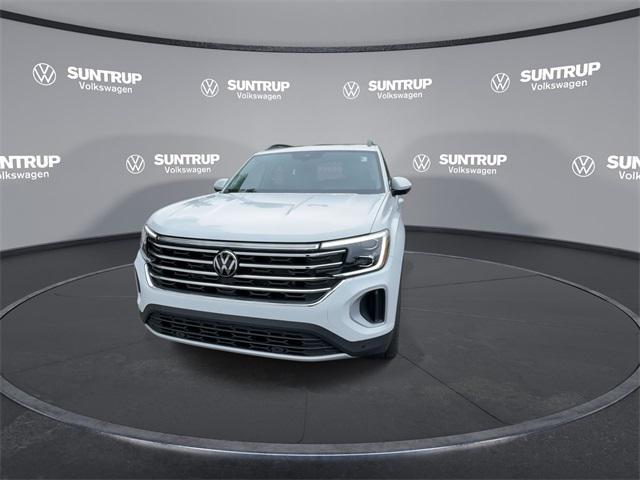 new 2025 Volkswagen Atlas car, priced at $46,073