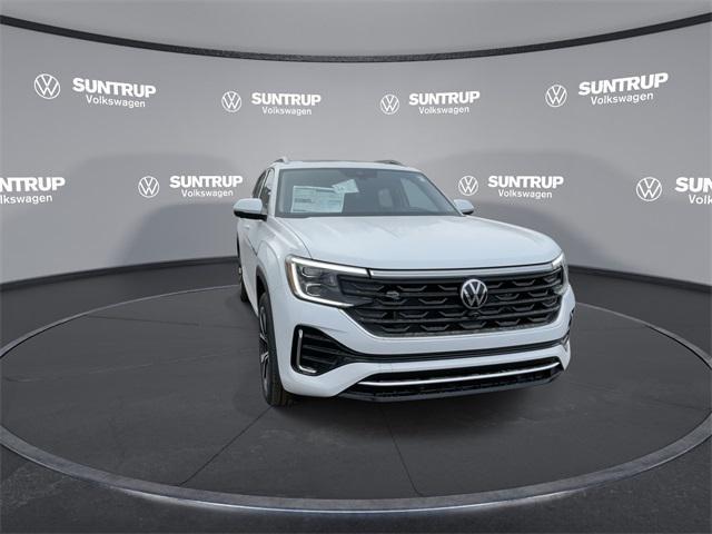 new 2025 Volkswagen Atlas car, priced at $52,175