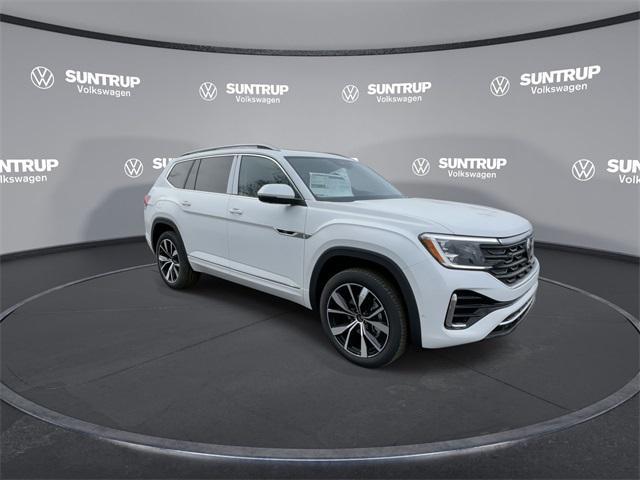 new 2025 Volkswagen Atlas car, priced at $52,175