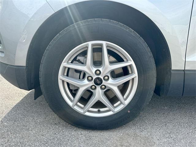 used 2024 Ford Edge car, priced at $27,195