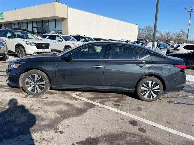 used 2021 Nissan Altima car, priced at $24,565