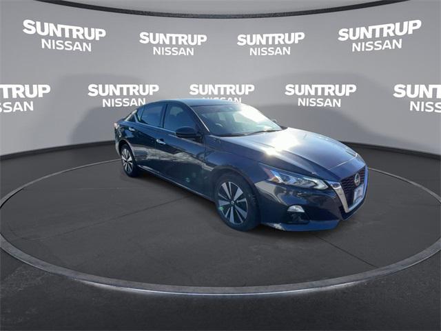 used 2021 Nissan Altima car, priced at $24,565