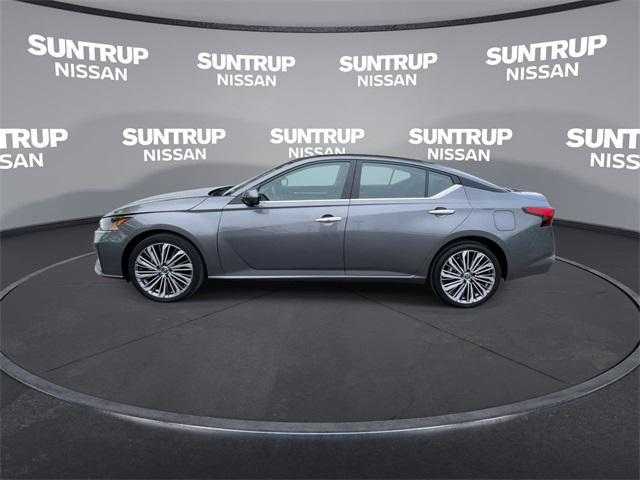 used 2024 Nissan Altima car, priced at $28,825
