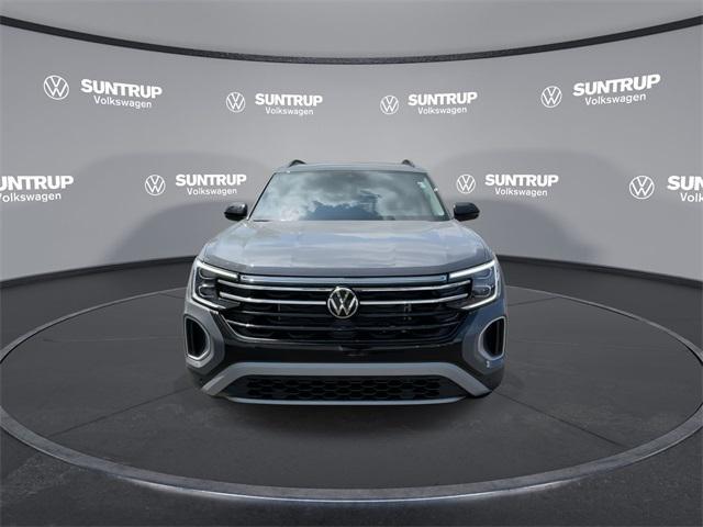 new 2025 Volkswagen Atlas car, priced at $46,841