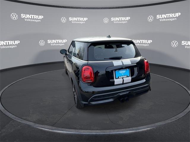 used 2022 MINI Hardtop car, priced at $22,985