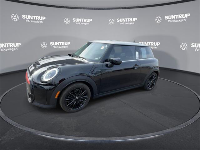 used 2022 MINI Hardtop car, priced at $22,985