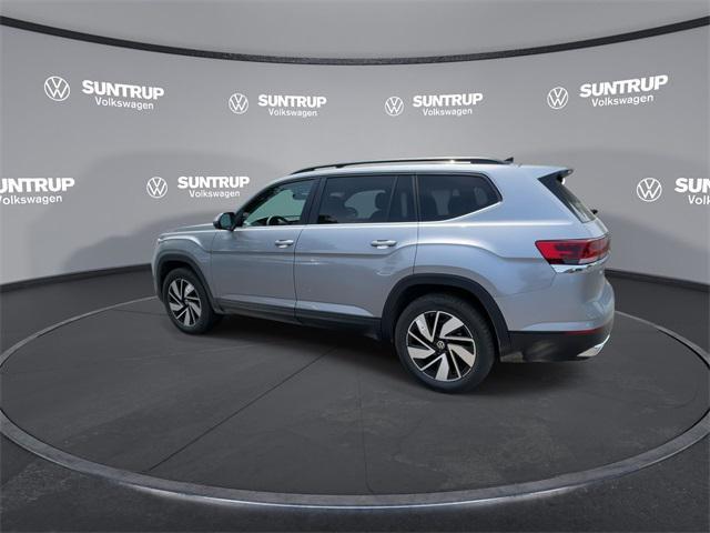 new 2025 Volkswagen Atlas car, priced at $44,000