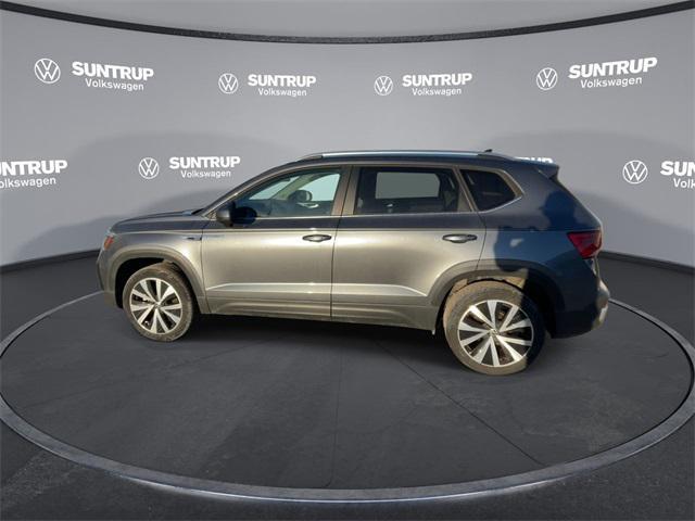 used 2022 Volkswagen Taos car, priced at $20,895