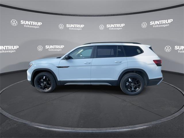 new 2025 Volkswagen Atlas car, priced at $43,154