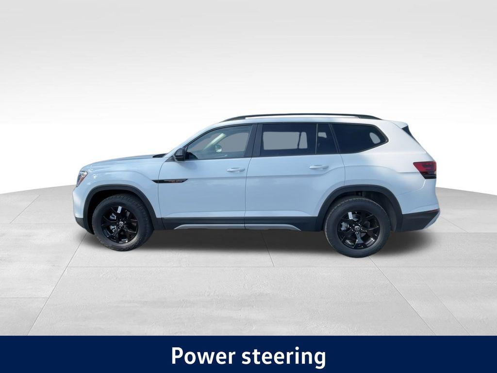new 2025 Volkswagen Atlas car, priced at $39,654