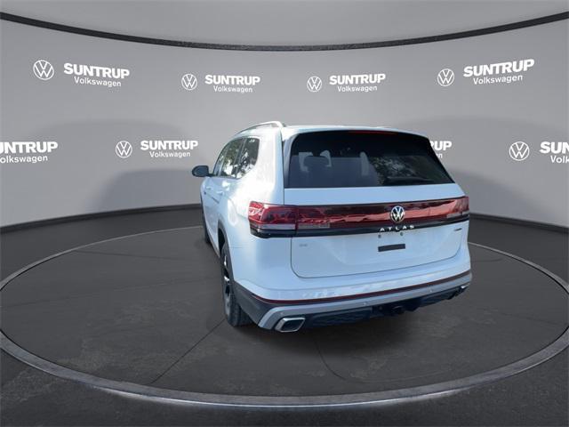 new 2025 Volkswagen Atlas car, priced at $43,154