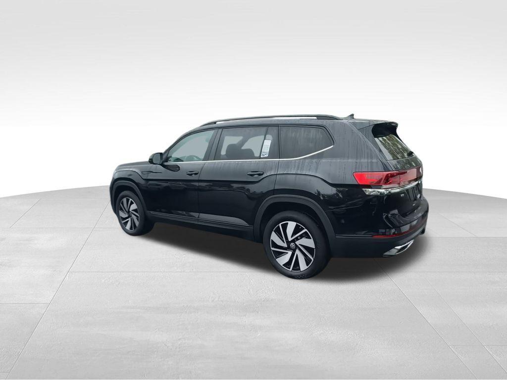 used 2024 Volkswagen Atlas car, priced at $32,495