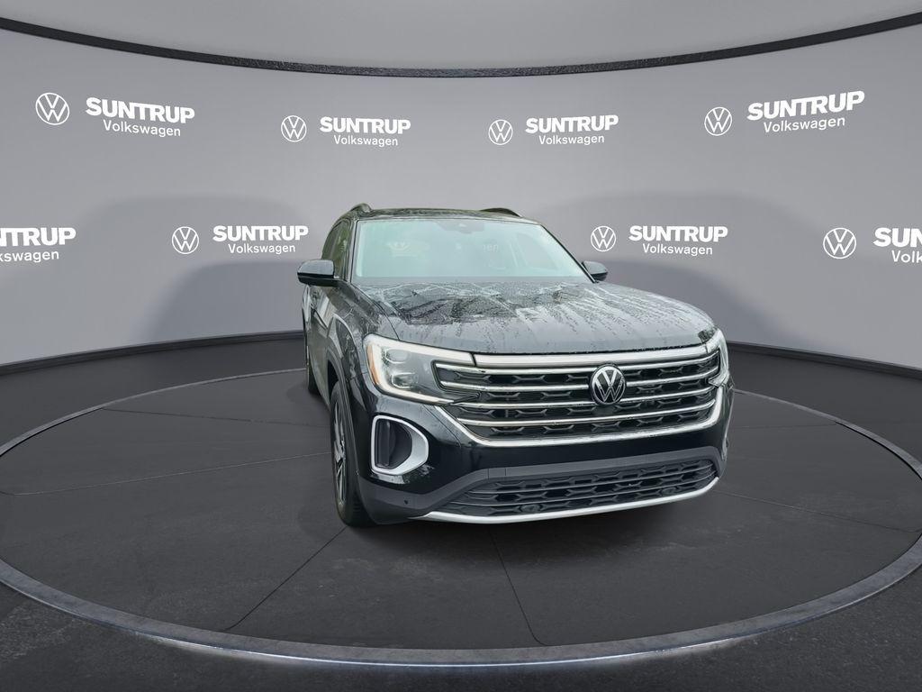 used 2024 Volkswagen Atlas car, priced at $33,325