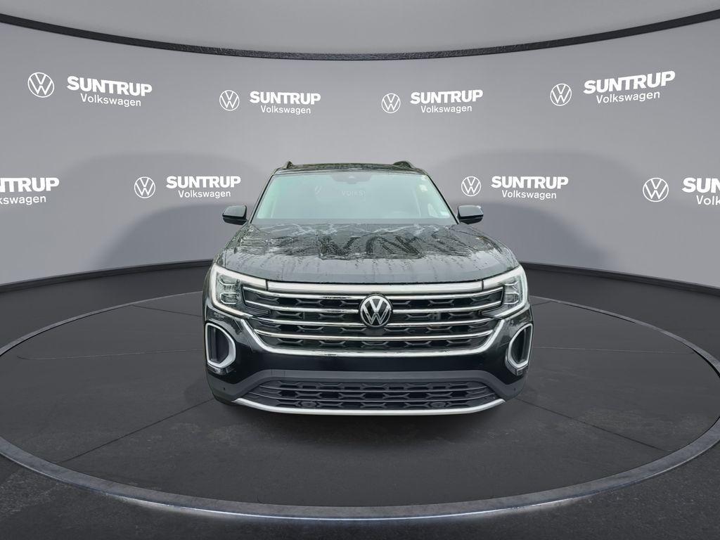 used 2024 Volkswagen Atlas car, priced at $33,325
