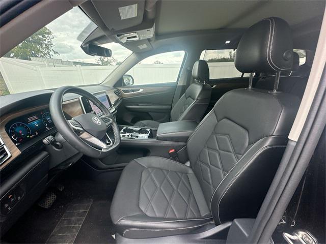 used 2024 Volkswagen Atlas car, priced at $35,875