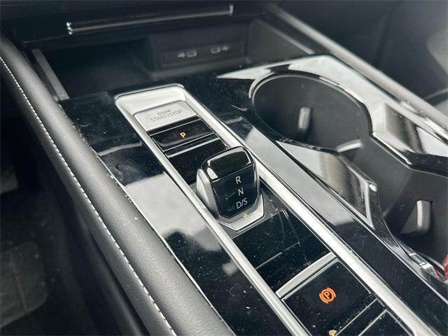 used 2024 Volkswagen Atlas car, priced at $35,875