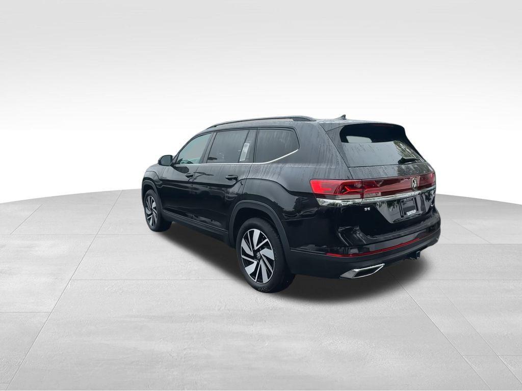 used 2024 Volkswagen Atlas car, priced at $32,495