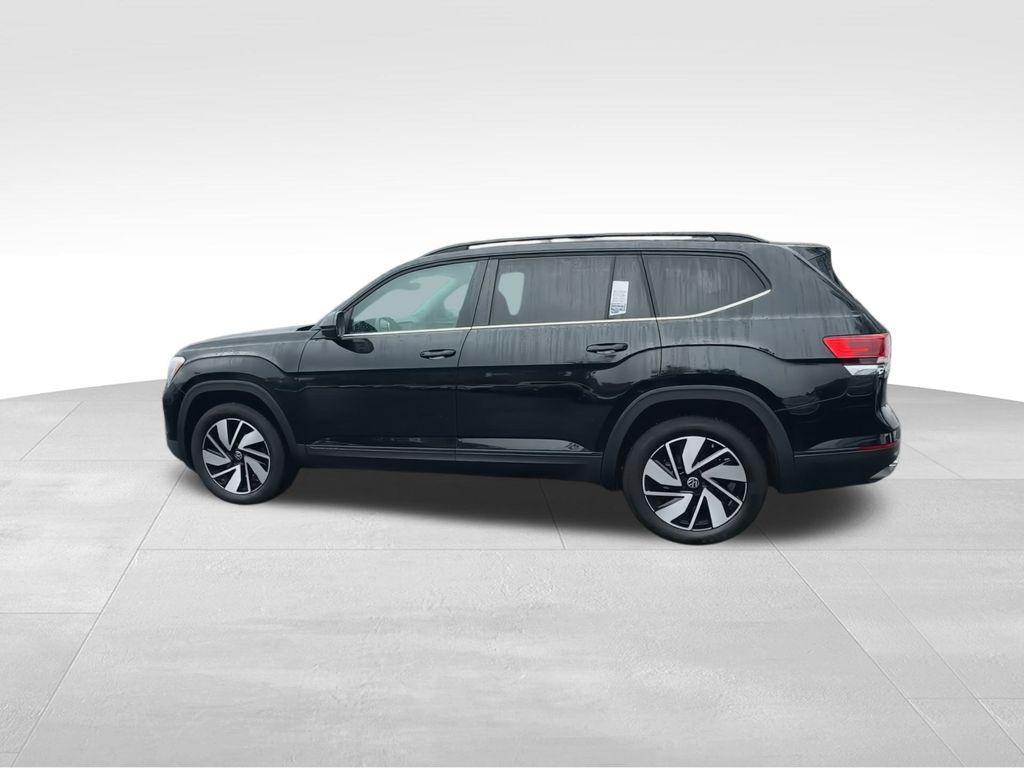 used 2024 Volkswagen Atlas car, priced at $32,495