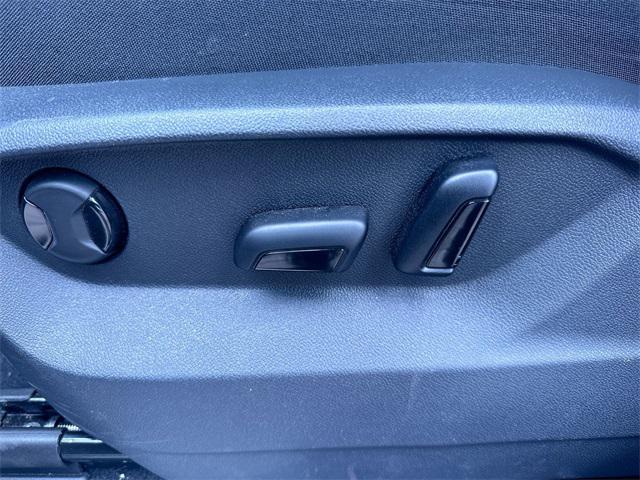 used 2024 Volkswagen Atlas car, priced at $35,875