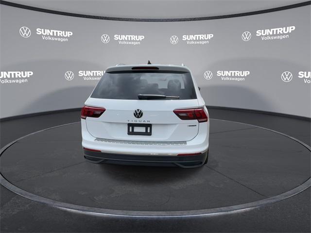 new 2024 Volkswagen Tiguan car, priced at $30,350